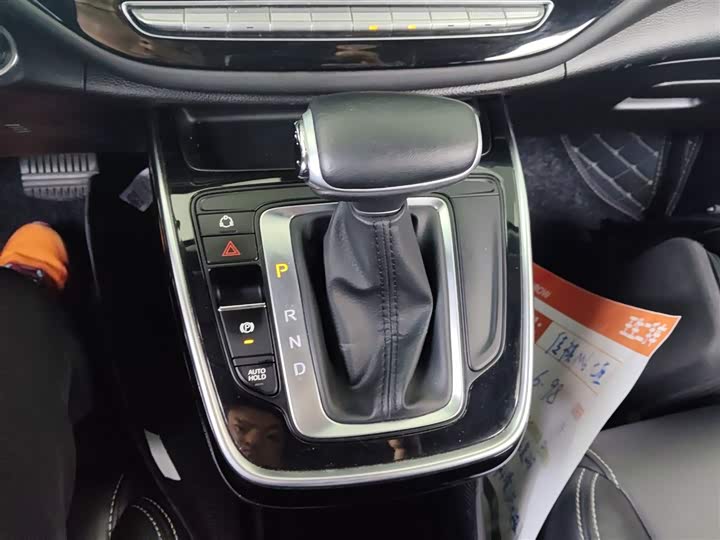 Trumpchi M6 2021 270 T DCT ( ) — фото 14