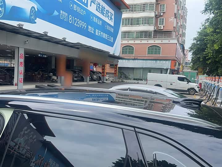 Hongqi HS3 2023 1.5 T 2 WD — фото 16