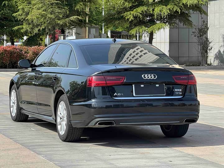 Audi A6L 2016 TFSI — фото 11