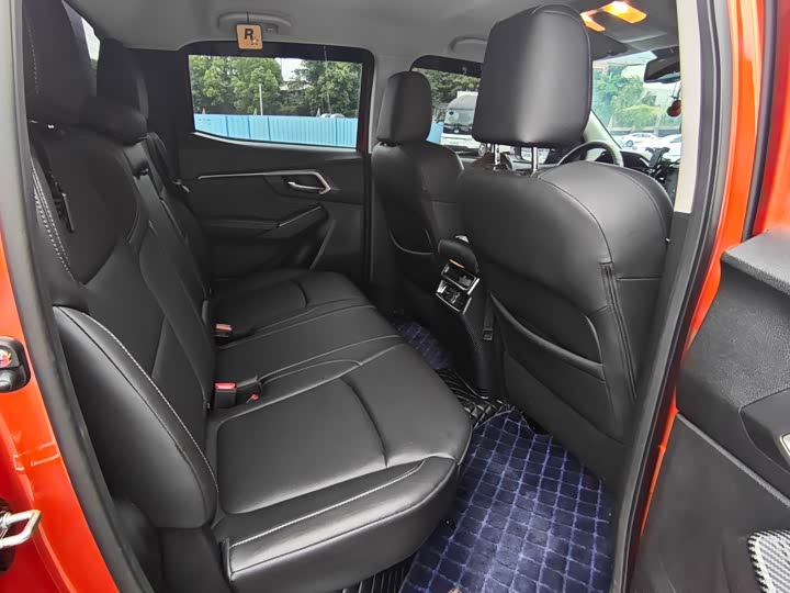 Isuzu D-MAX 2021 1.9 TAT 4 WD Global RZ 4 E — фото 11