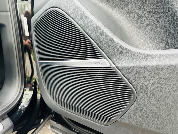 Audi Q7 2022 55 TFSI quattro S line Premium — фото 28