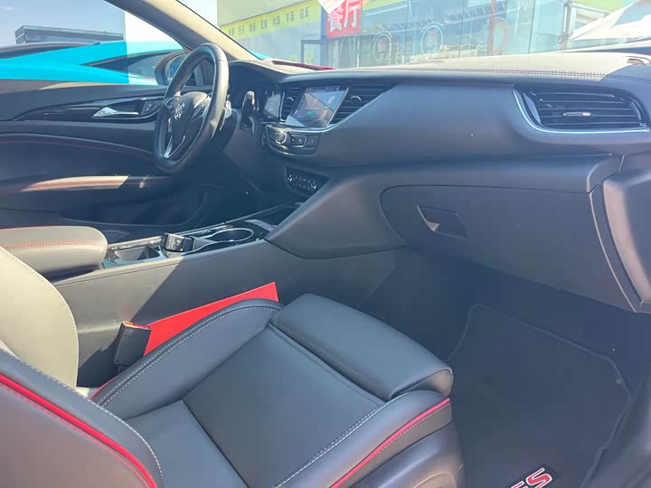 Buick Regal — фото 6