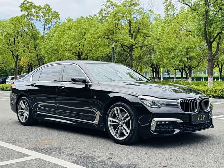 BMW 7 Series — фото 2