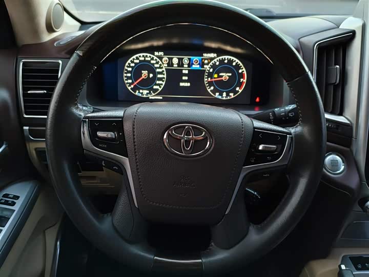 Toyota — фото 10
