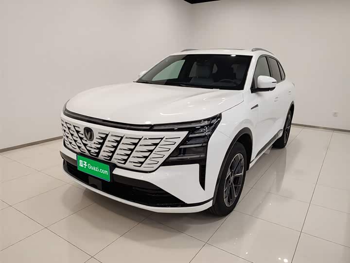 Changan CS75 PLUS 2025 1.5 T — фото 2