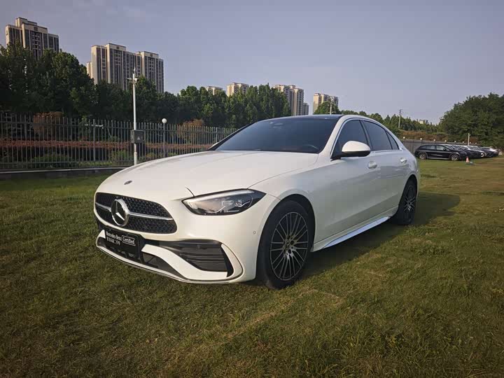 Mercedes-Benz C-Class 2023 C 200 L — фото 1