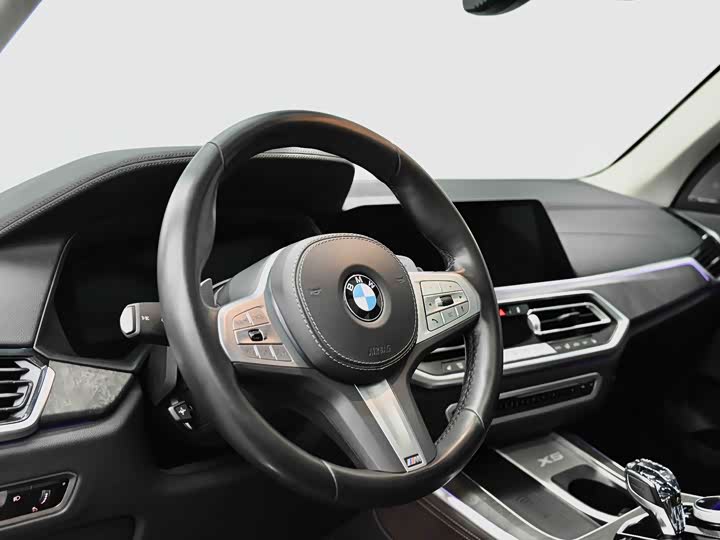 BMW X5 2022 x Drive 30 Li M — фото 29
