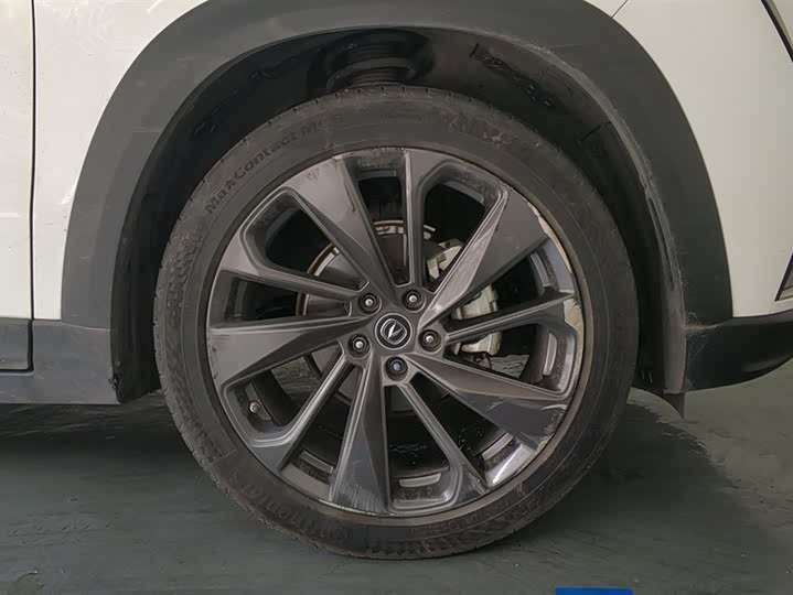 Changan UNI-T 2020 1.5 T Premium — фото 6