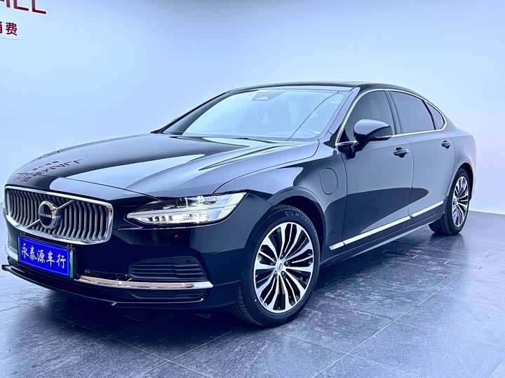 Volvo S90 Hybrid 2024 Hybrid 4 WD — фото 1