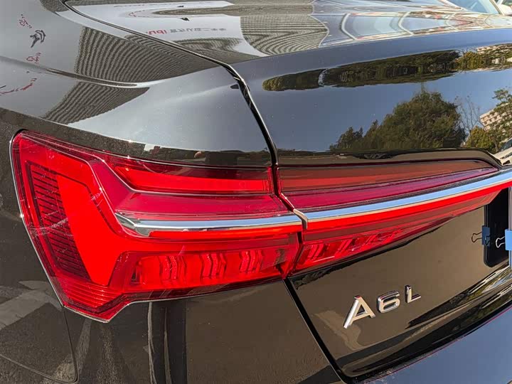 Audi A6L 2025 45 TFSI — фото 30