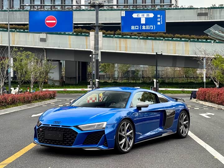 Audi R8 2022 V 10 Coupe performance — фото 2