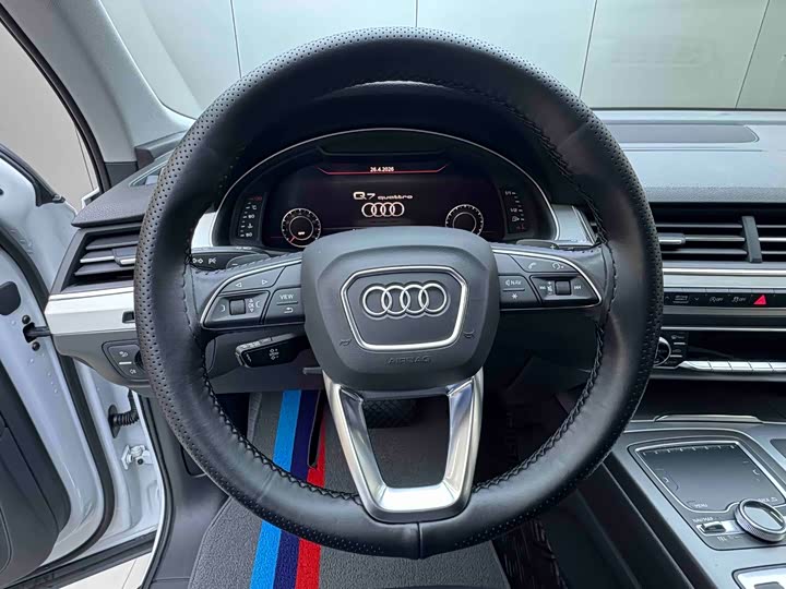Audi Q7 2018 40 TFSI S line Sport — фото 9
