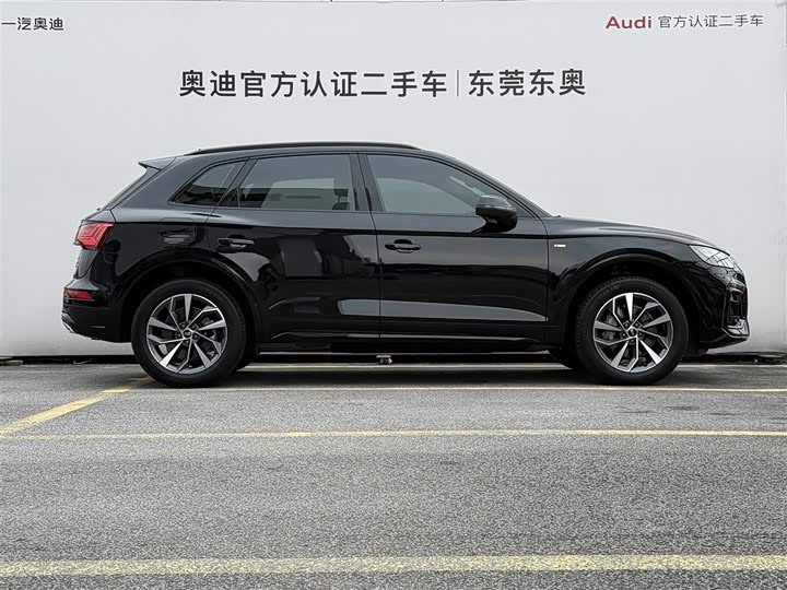 Audi Q5L 2024 40 TFSI — фото 4
