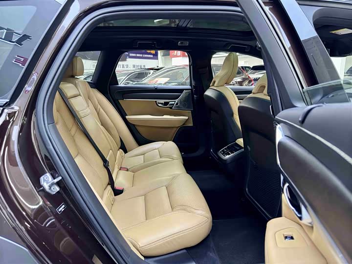 Volvo V90 2019 Cross Country T 5 AWD VI — фото 8