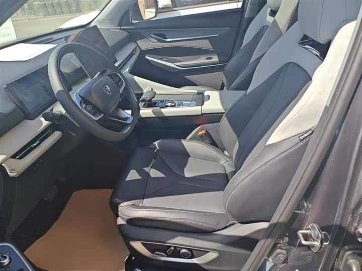 Changan CS75 PLUS 2026 1.5 T — фото 9