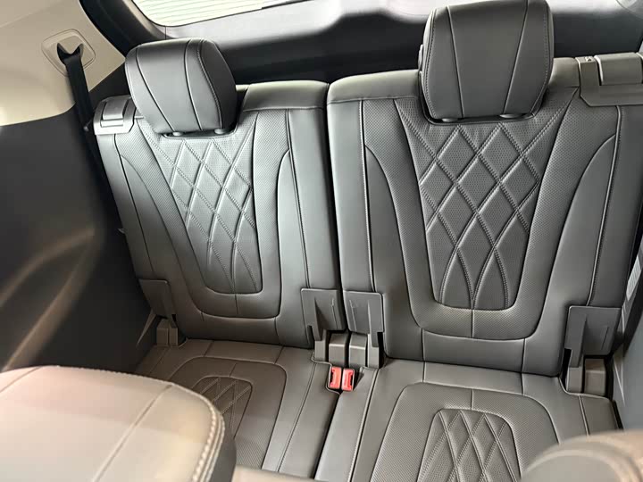 Hongqi HS7 PHEV 2024 2.0 T PHEV 4 WD 7 — фото 13