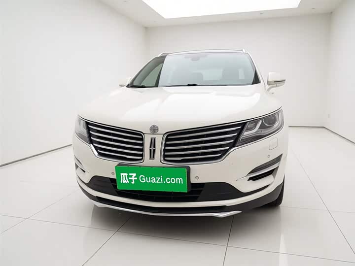 Lincoln MKC 2017 2.0 T 4 WD — фото 24