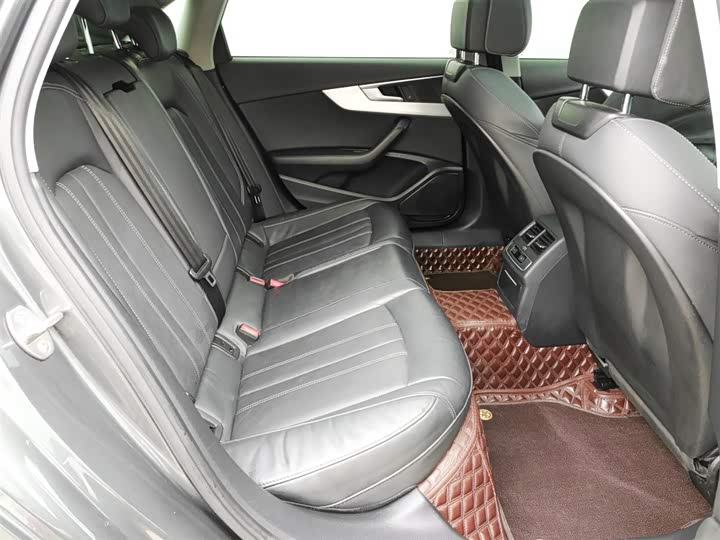 Audi A4L 40 TFSI стиль-динамик — фото 12