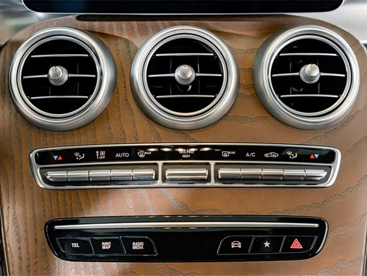 Mercedes-Benz GLC 2022 GLC 300 L 4 MATIC — фото 14