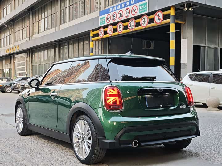 MINI Hatch — фото 10