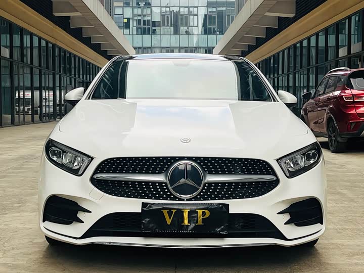 Mercedes-Benz A-Class 2021 A 200 L — фото 3