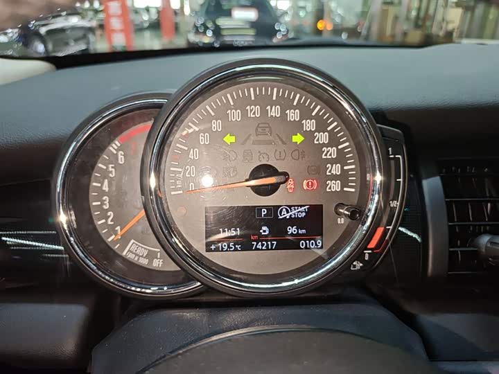 MINI Hatch — фото 12
