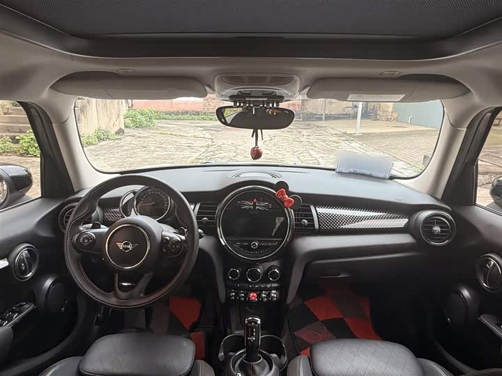 MINI Hatch — фото 19