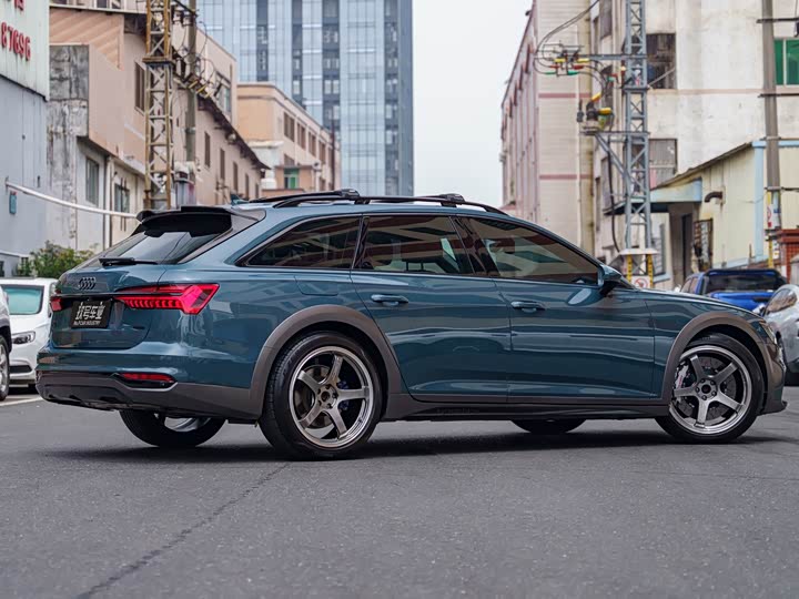 Audi A6 2020 allroad quattro 55 TFSI — фото 3