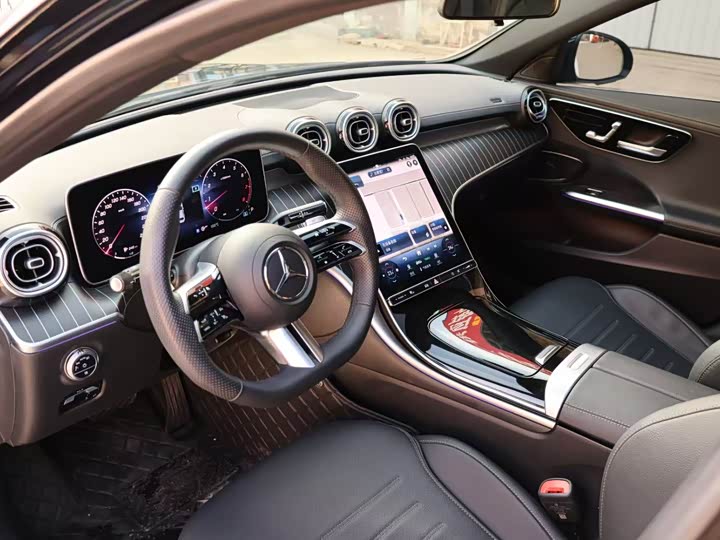 Mercedes-Benz C-Class 2024 C 260 L — фото 6
