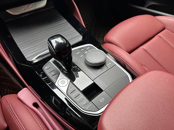 BMW X4 2022 x Drive 25i M — фото 14