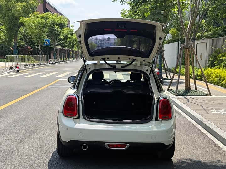MINI Hatch — фото 12