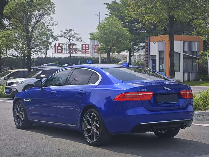 Jaguar XEL 2019 2.0 T 200 PS — фото 13