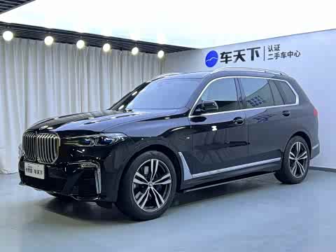 BMW X7 2022 x Drive 40i M — фото 33