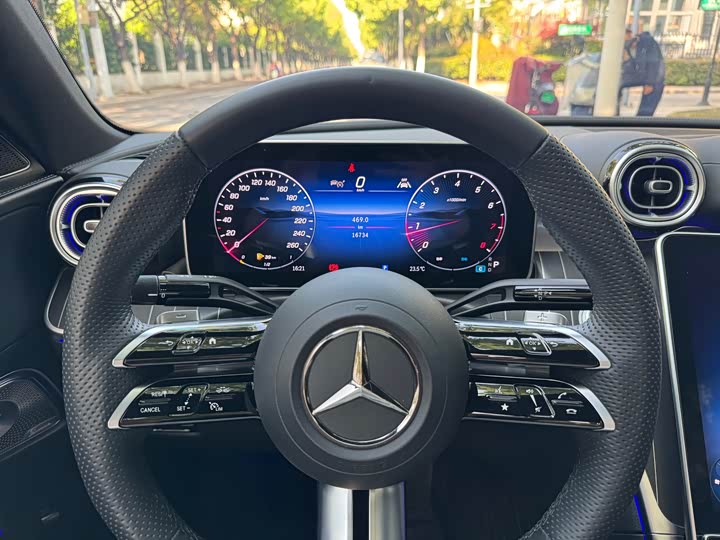 Mercedes-Benz C-Class 2025 C 260 L — фото 10