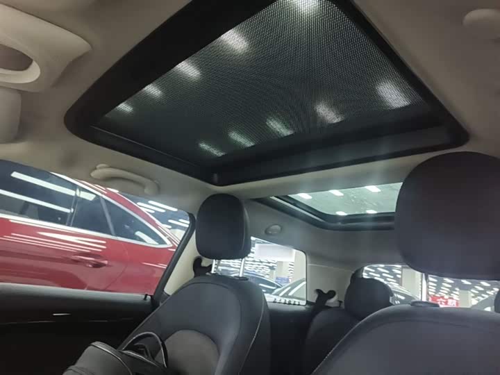 MINI Hatch — фото 18