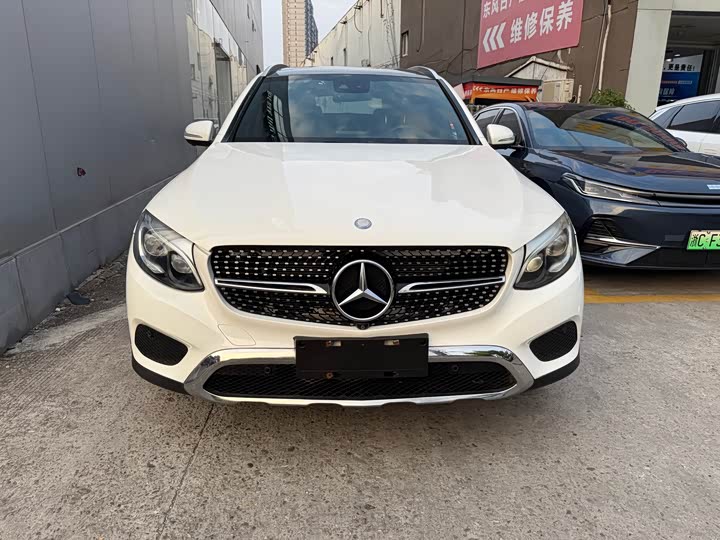 Mercedes-Benz GLC 300 4MATIC динамик — фото 2