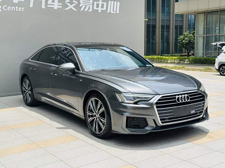 Audi A6L 40 TFSI люкс-динамик — фото 3