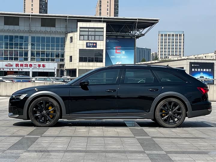 Audi A 6 2022 allroad quattro 55 TFSI — фото 3