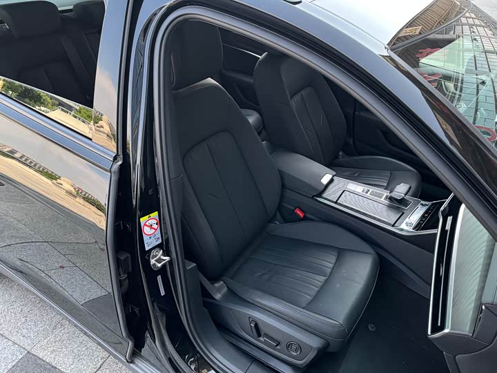 Audi A 6 2022 allroad quattro 55 TFSI — фото 19