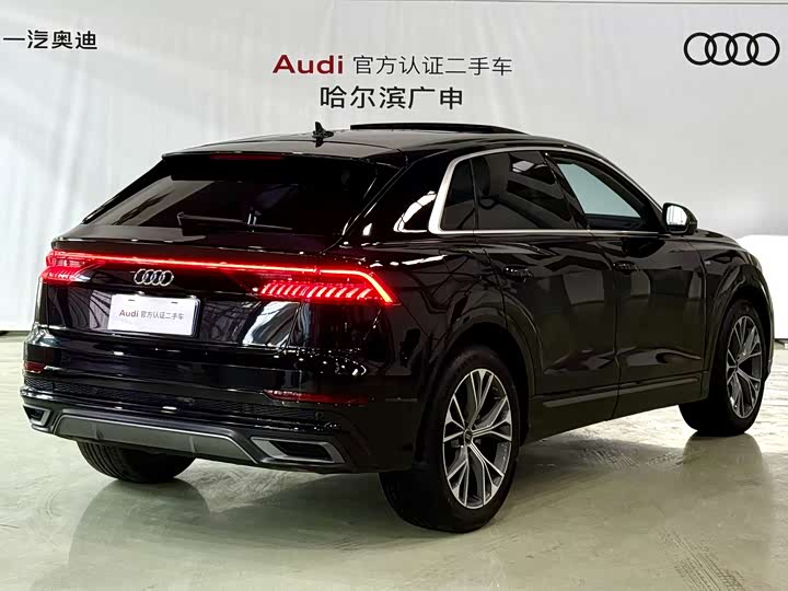 Audi Q8 2023 55 TFSI — фото 3