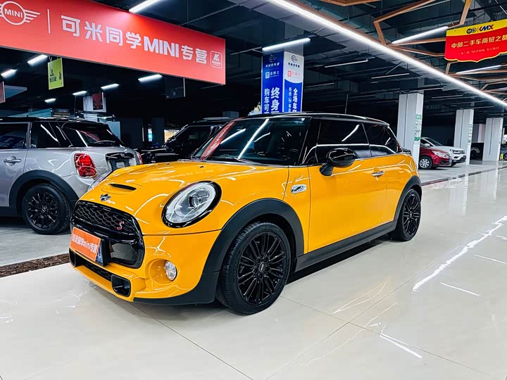 MINI Hatch — фото 1