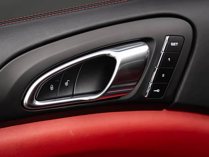 Porsche Cayenne 2016 Cayenne GTS 3.6 T — фото 10