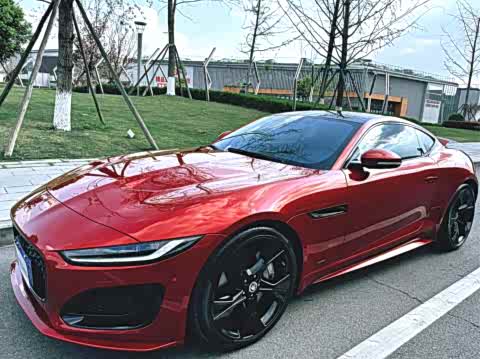 Jaguar F-TYPE 2024 P 300 75 — фото 11
