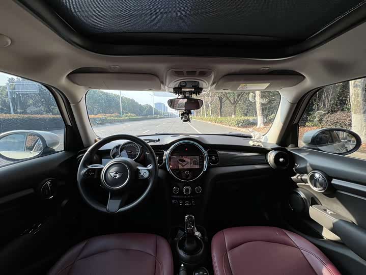 MINI Hatch — фото 10