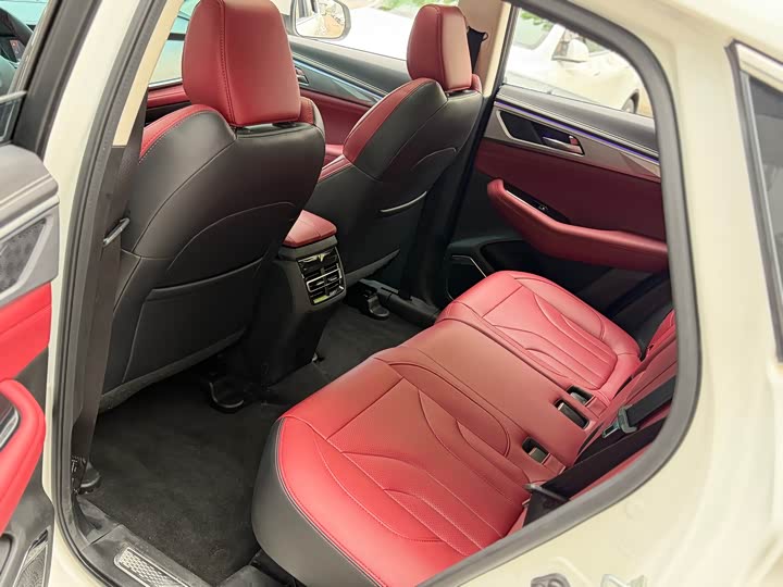 Changan CS85 COUPE 2021 2.0 T ATLuxury — фото 8
