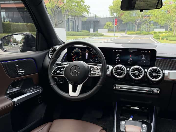 Mercedes-Benz GLB 2021 GLB 180 — фото 20