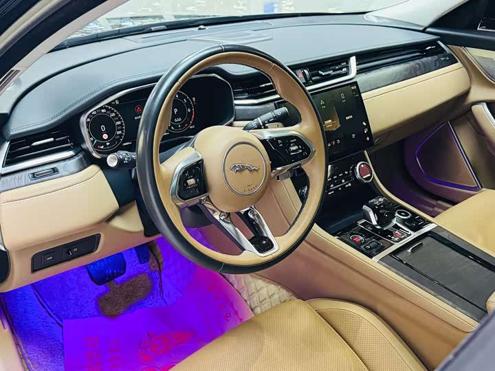 Jaguar XFL 2024 2.0 T P 250 2 WD — фото 10