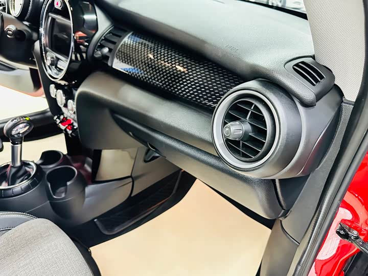 MINI Hatch — фото 19