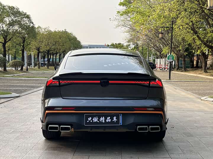 Changan UNI-V 2024 1.5 T Sport — фото 18