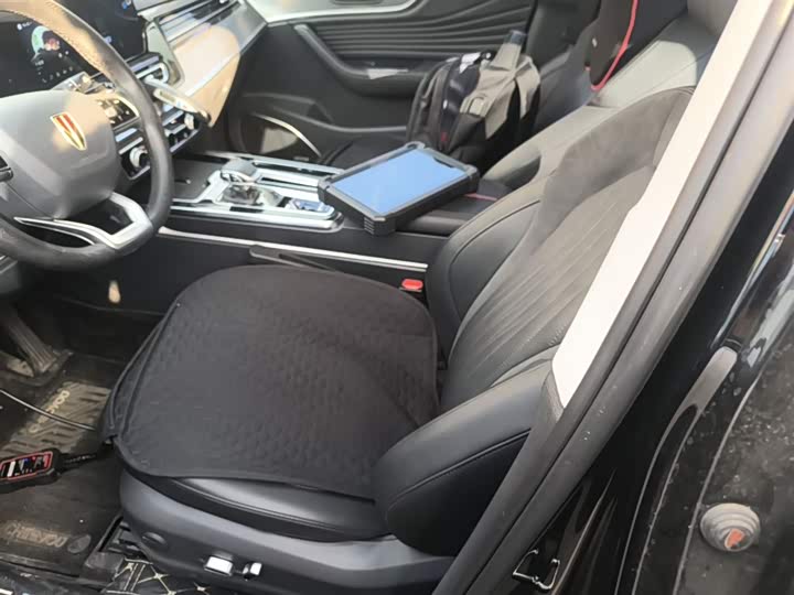 Hongqi HS5 2023 2.0 T 4 WD Pro — фото 15